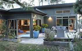 Ponga Eco-Lodge