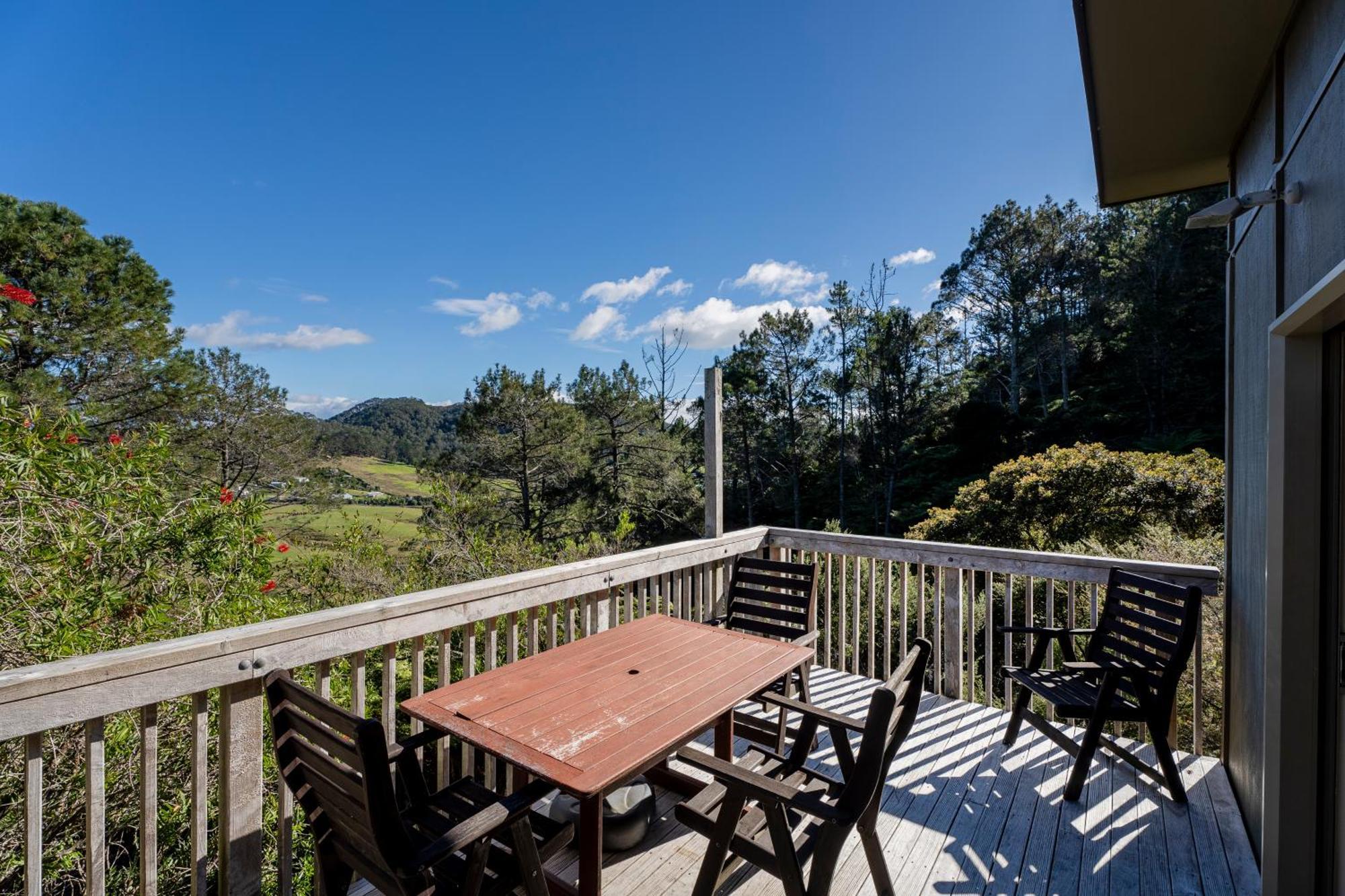 Ponga Eco-Lodge Hahei Exterior photo